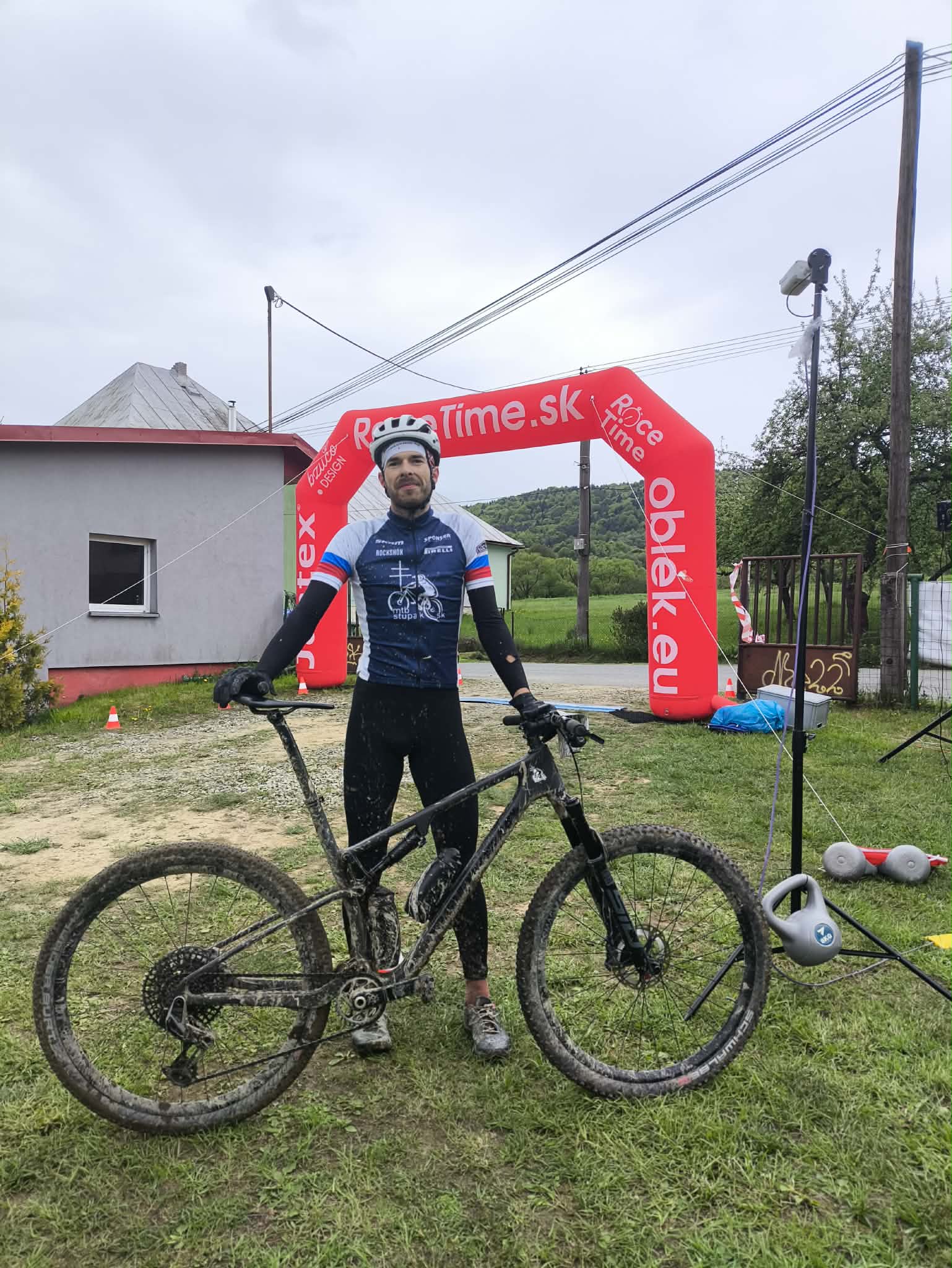 276cdd83-6ed1-446a-ac89-64d458a3138e