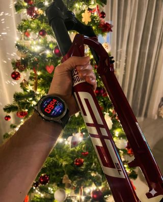 🎁 Darčeky na poslednú chvíľu? U nás to ešte stíhaš! 📦 Expedujeme ešte 22.12.2025 🚴‍♂️ Vianoce môžu byť aj cyklistické